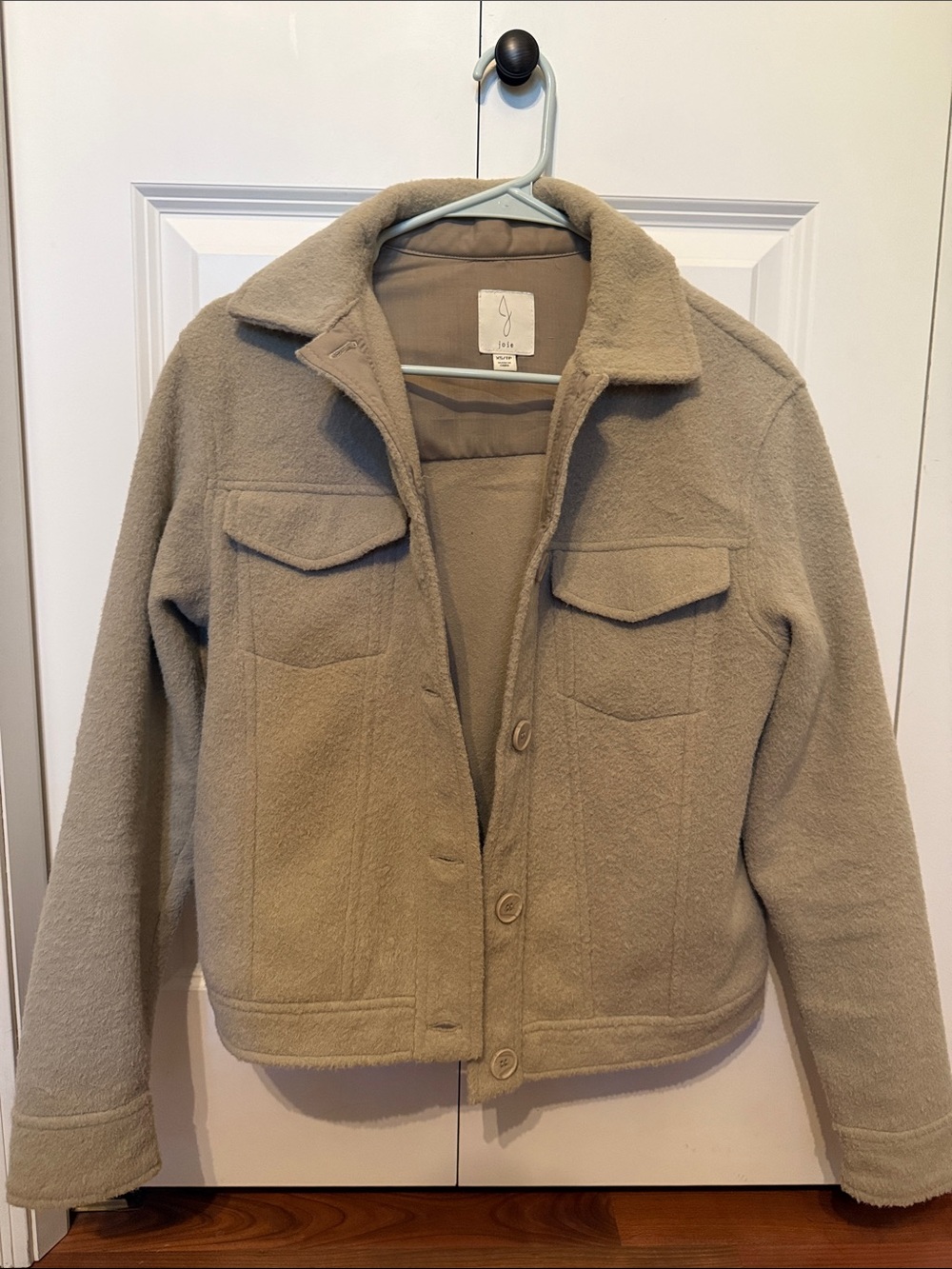 Button down coat - Picture 2 of 4